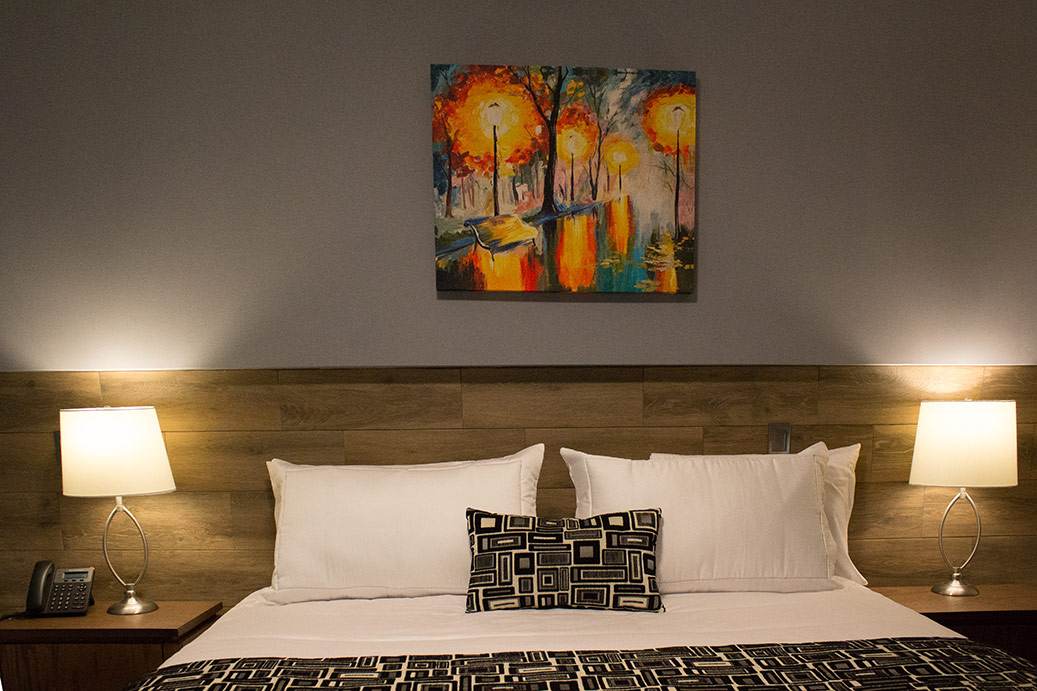 striple-2 Suite Triple